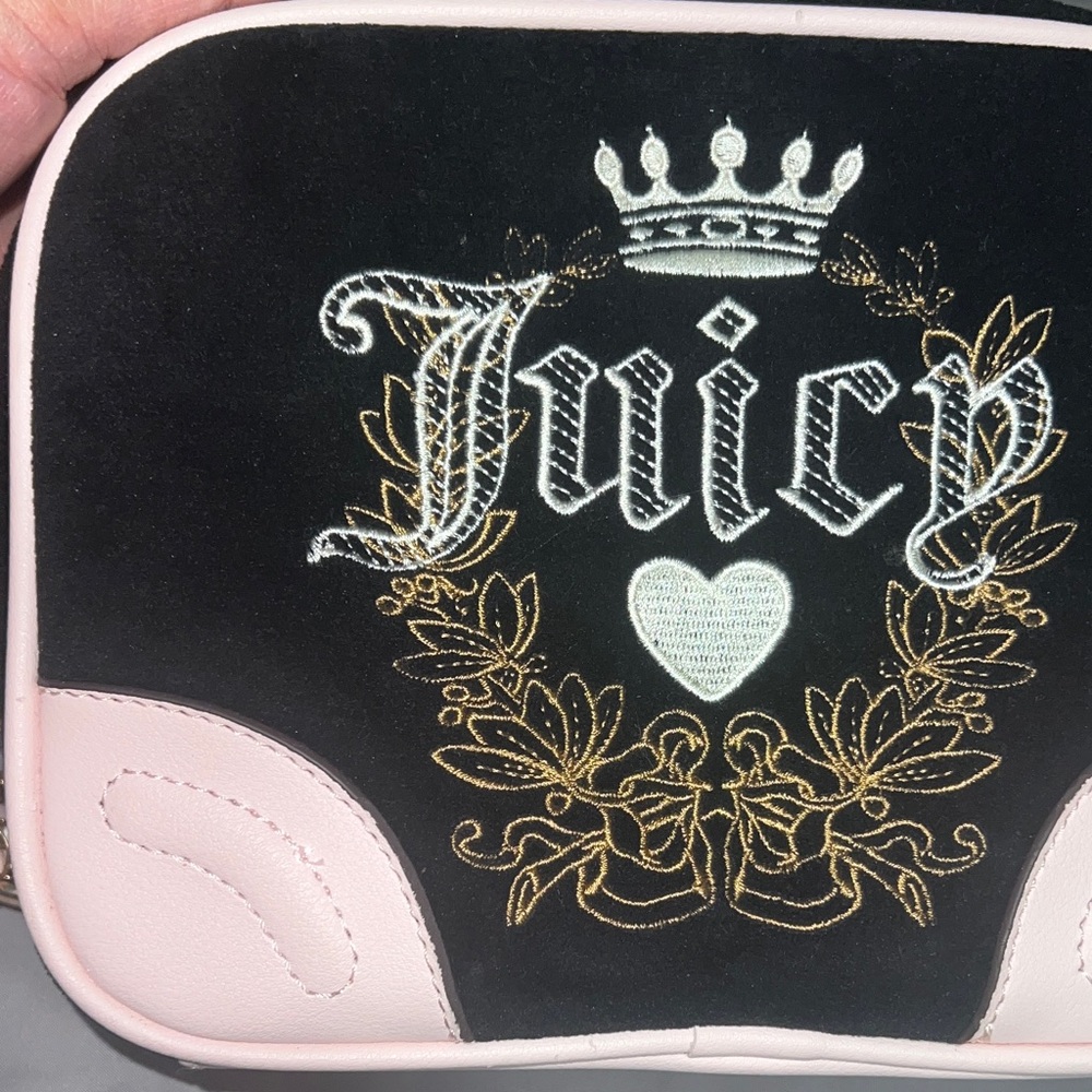 Juicy Couture Black and Pink Crossbody Bag with Wallet - Picture 7 of 9